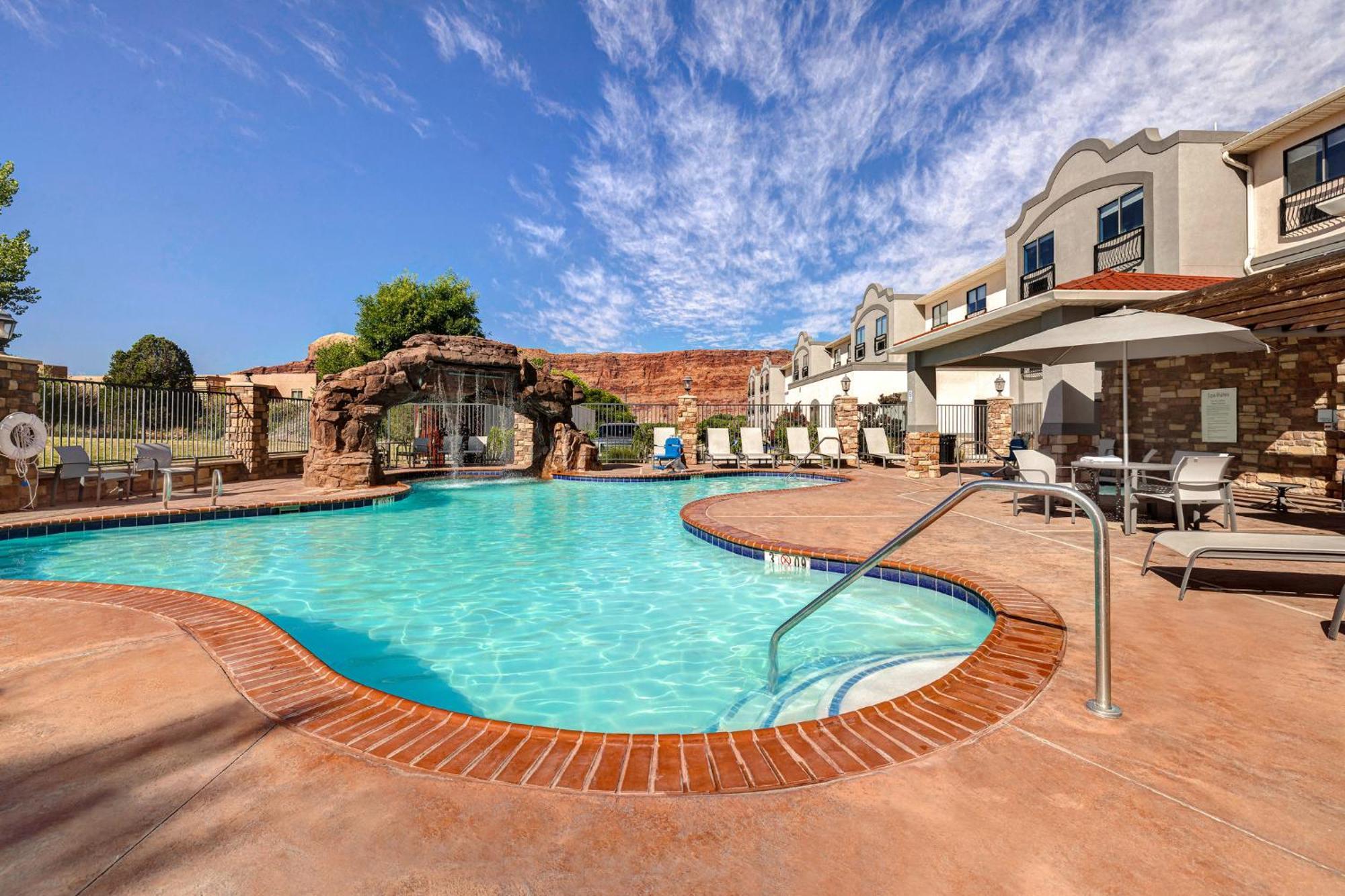 Holiday Inn Express Hotel & Suites Moab By Ihg Buitenkant foto