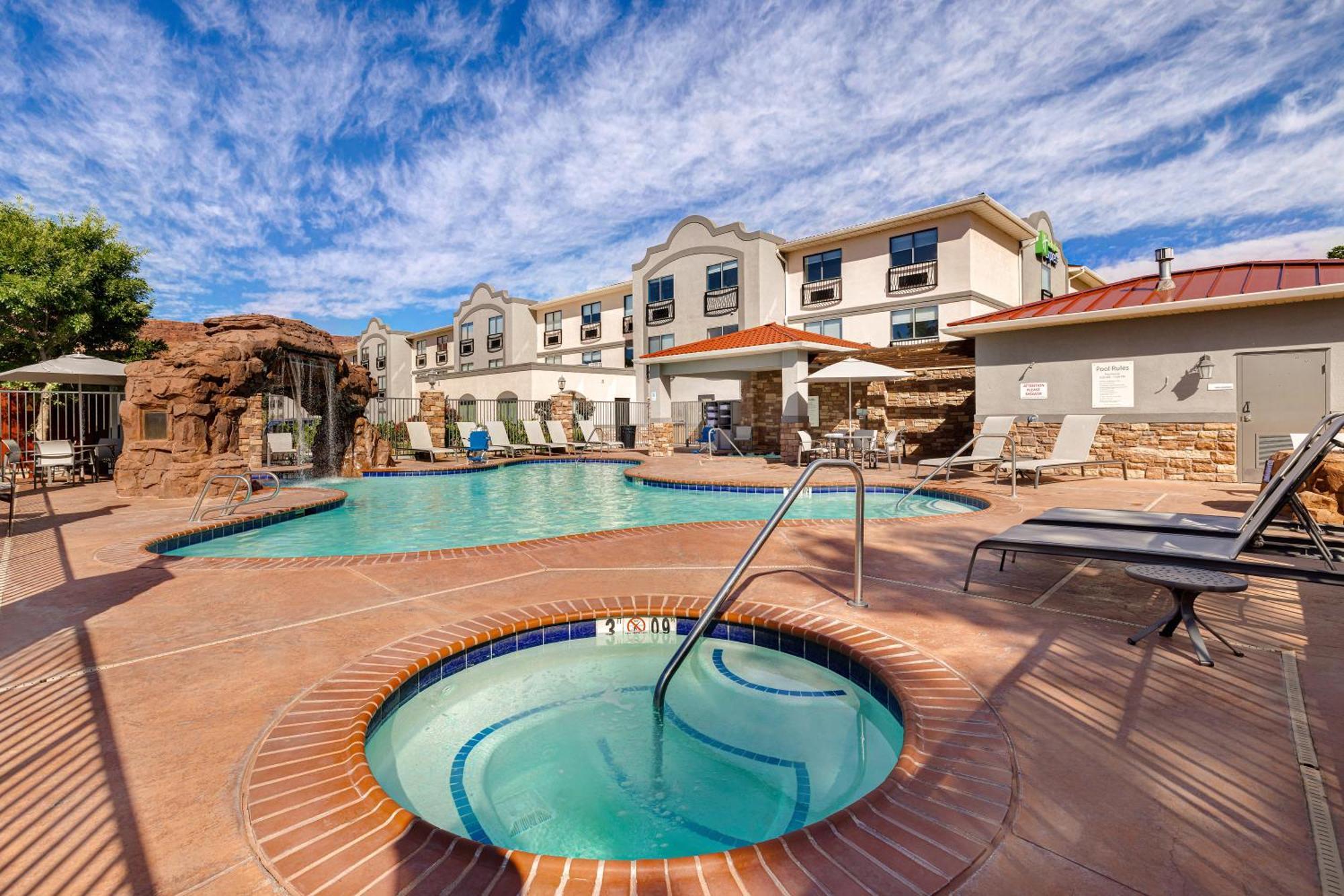 Holiday Inn Express Hotel & Suites Moab By Ihg Buitenkant foto